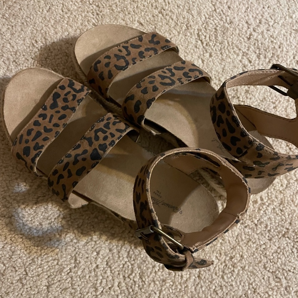 Cheetah Print Platform Sandals